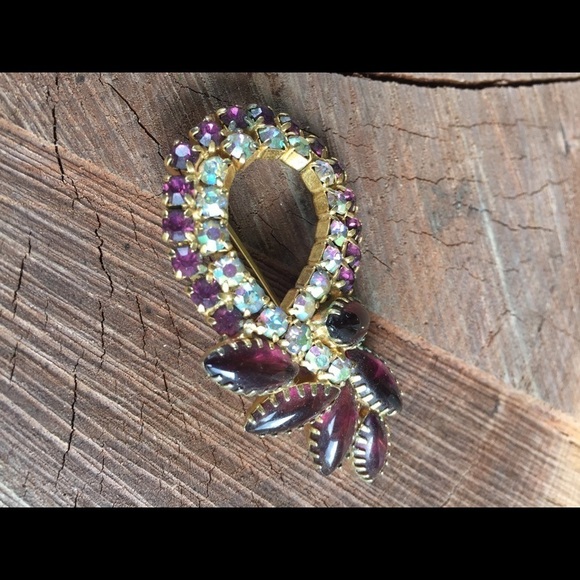 Purple Aurora Borealis Vintage Brooch - Picture 3 of 6